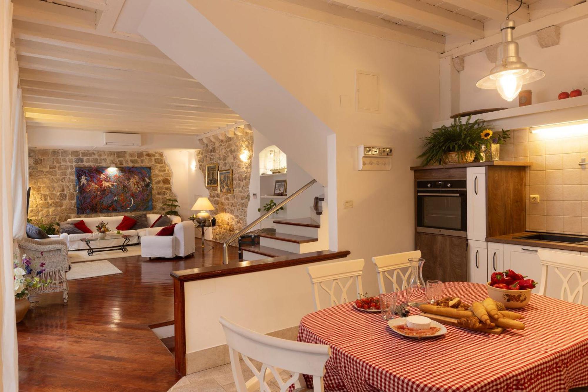 The Poets House Villa *