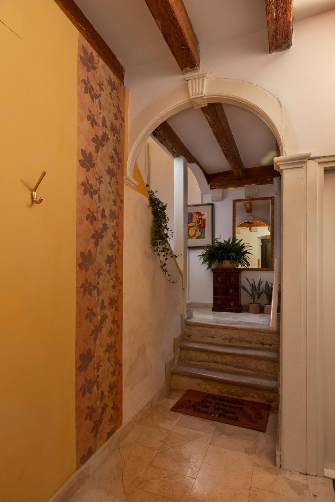 The Poets House Villa *