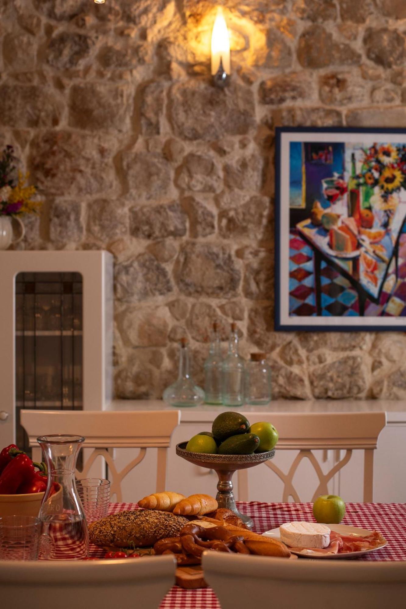 The Poets House Villa *